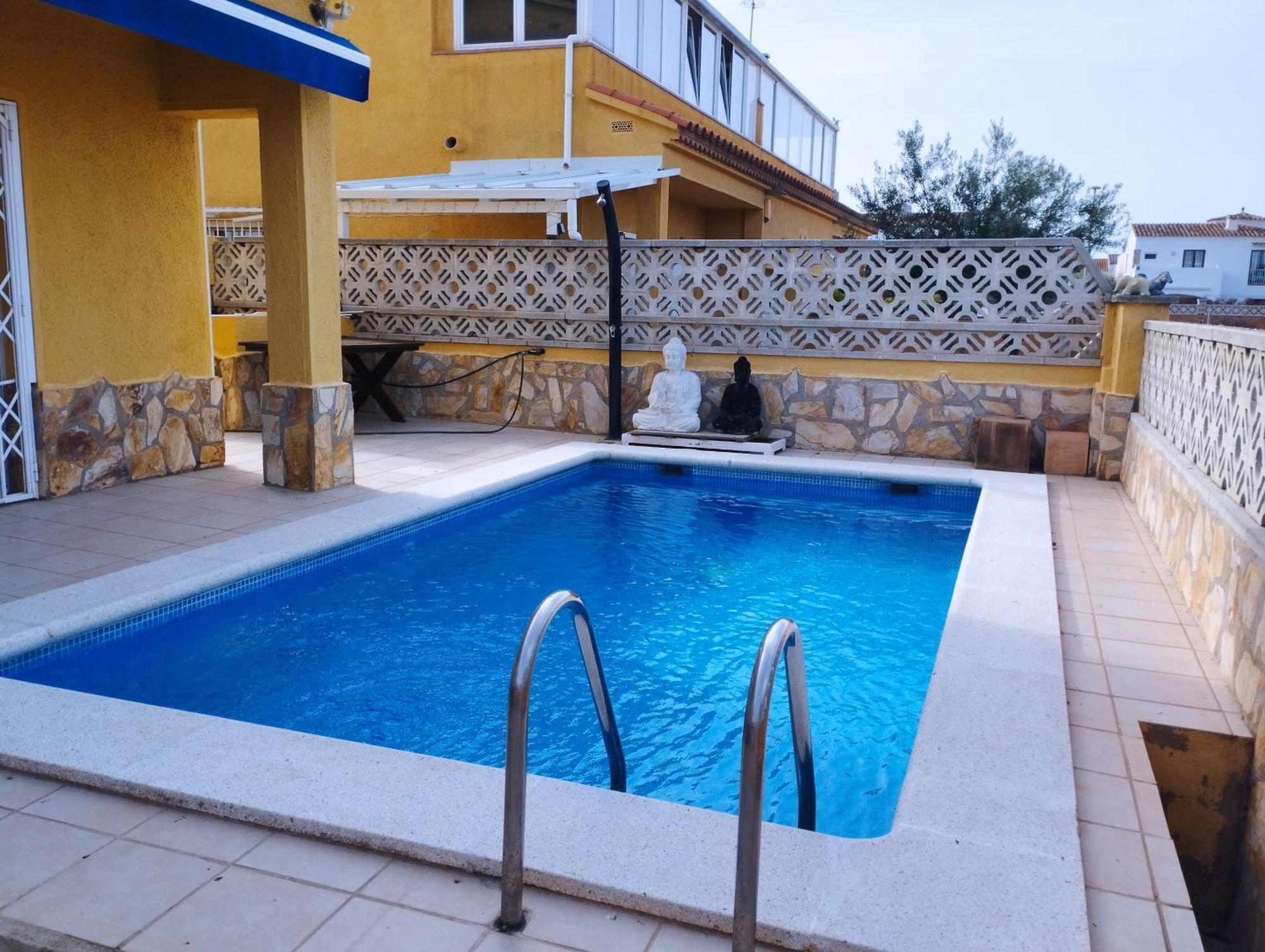 הוילה Casa Puigmal אמפוריבראבה מראה חיצוני תמונה
