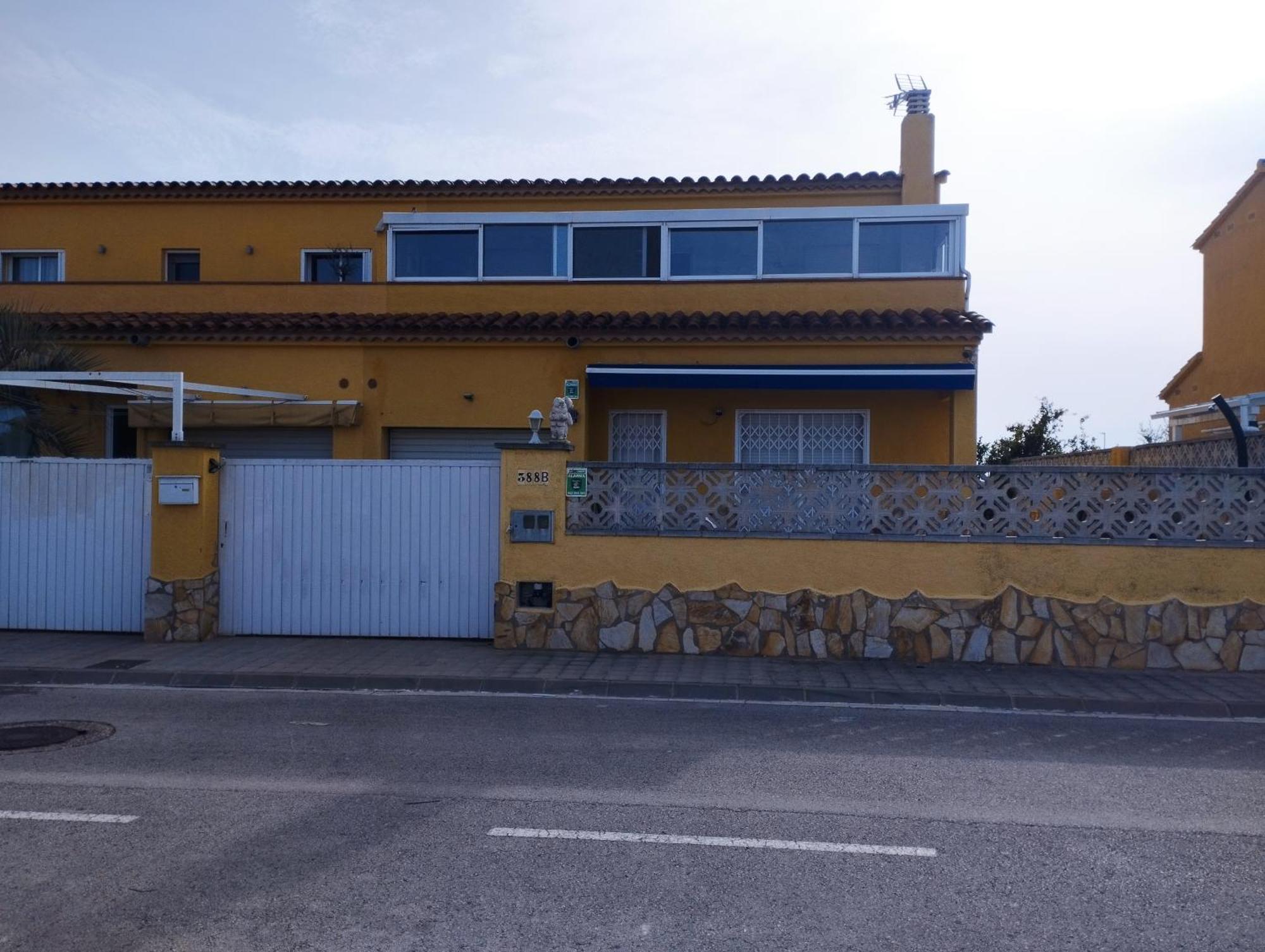 הוילה Casa Puigmal אמפוריבראבה מראה חיצוני תמונה